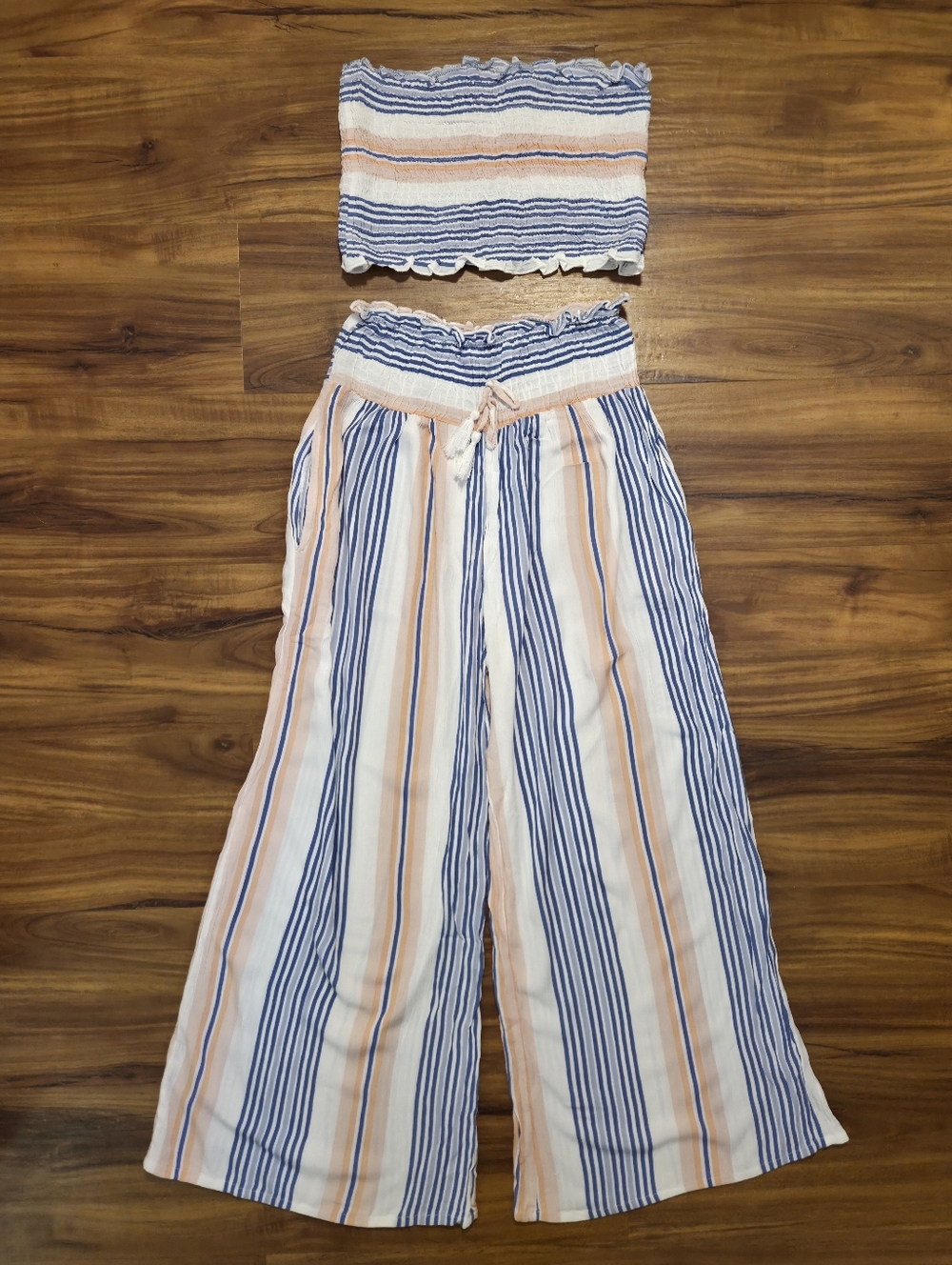 Kiwi + Punch Striped 2-Piece Tube Top & Pant Set Size Small